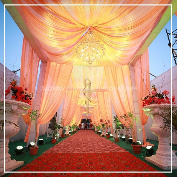 Jadhav Mandap Decorators