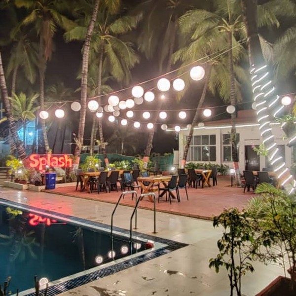 Coconut Ivy Resort & Spa