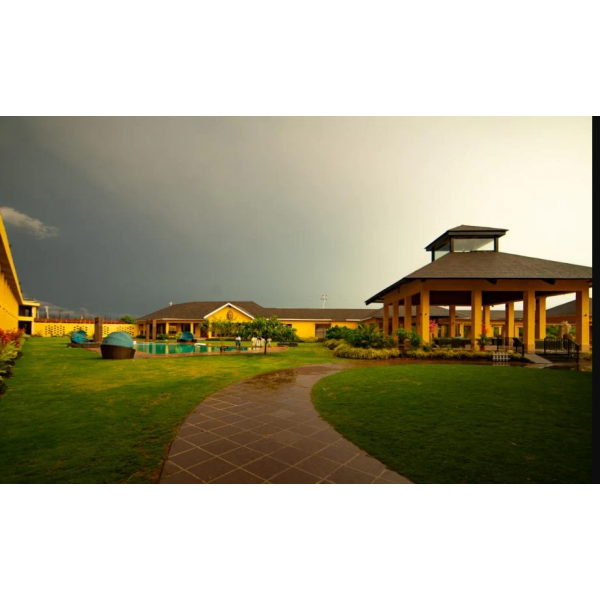 Tropical Retreat Spa & Resort
