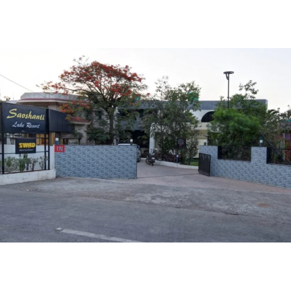 Savshanti Lake Resort